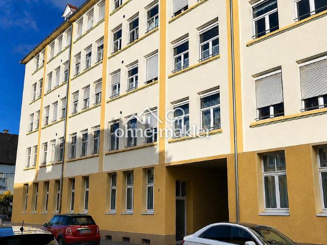 Wohnen mit Geschichte großzügige 2 Zimmer Wohnung