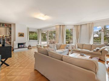 Wohnen mit Hauscharakter Exklusive Garten Maisonette mit privatem Pool und eigenem Zugang