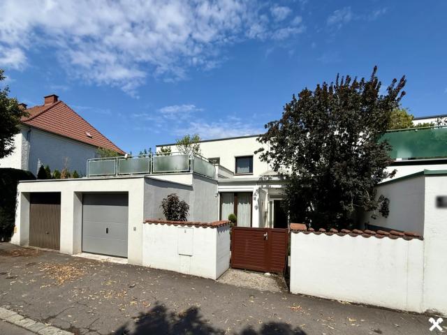 Wohnen mit Hauscharakter: Maisonettewohnung auf der Gugl!