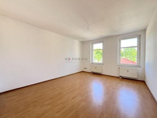 Wohnen mit Komfort – gepflegte 2 Zimmer Wohnung mit Balkon