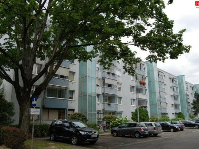 Wohnen mit Komfort in Linz Bindermichl – Großzügige 2 Zimmer Wohnung mit Parkplatz und Balkon! Die Wohnung befindet sich derzeit in SANIERUNG!