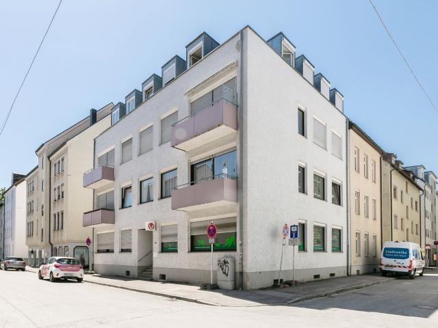 Wohnen mit Komfort mitten in Ulm – 3 Zi. Wohnung mit Treppenlift