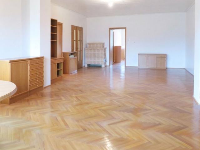 Wohnen mit Komfort und Lebensqualität in Zentraler Lage mit Balkon!