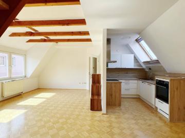 Wohnen mit Stil: Großzügige, helle Wohnung in ruhiger Lage in Voitsberg inklusive Klimaanlage!