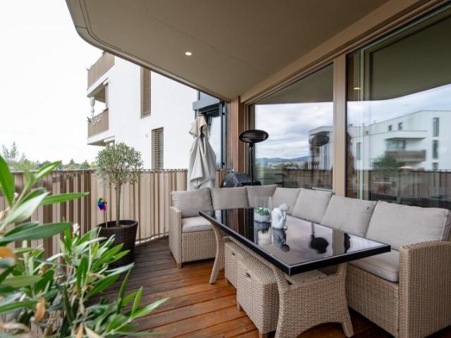 Wohnen mit Stil – hochwertige 3 Zimmer Wohnung mit großzügiger Südwestterrasse
