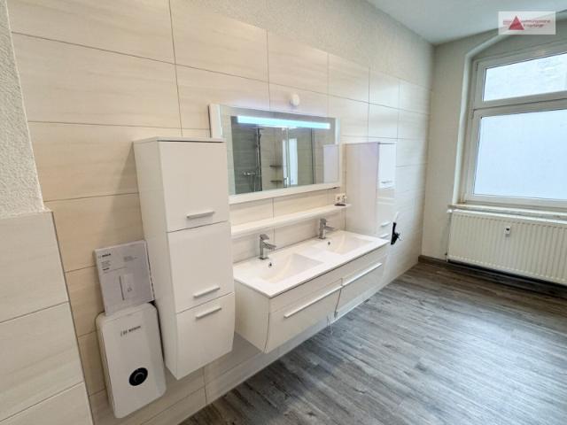 Wohnen mit Stil – Moderne 3 Raum Wohnung in Aue