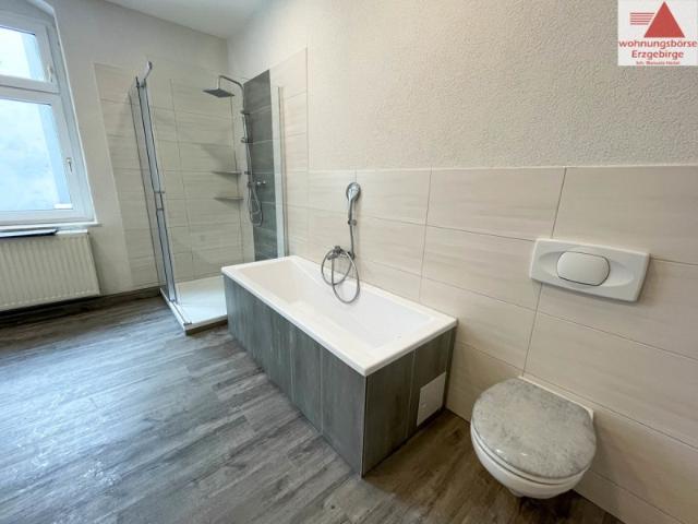 Wohnen mit Stil – Moderne 3 Raum Wohnung in Aue
