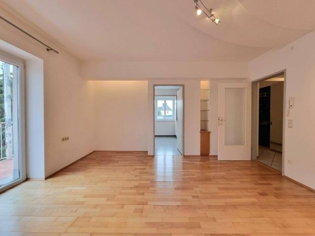 Wohnen mit Südbalkon! 50 m² Wohnkomfort mit Lift, Parkplatz & Keller – nur € 562,32 Gesamtmiete
