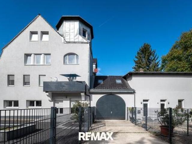 Wohnen mit Turmzimmer in historischer Villa in Pressbaum