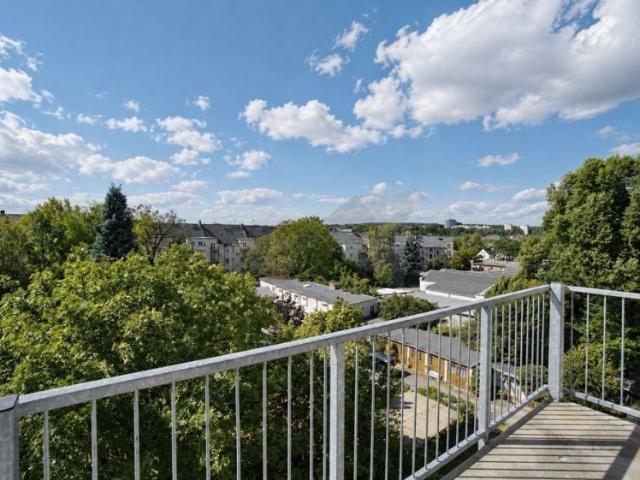 Wohnen mit toller Aussicht+ gemütliche 3 Raum DG Whg. auf dem Chemnitzer Kaßberg