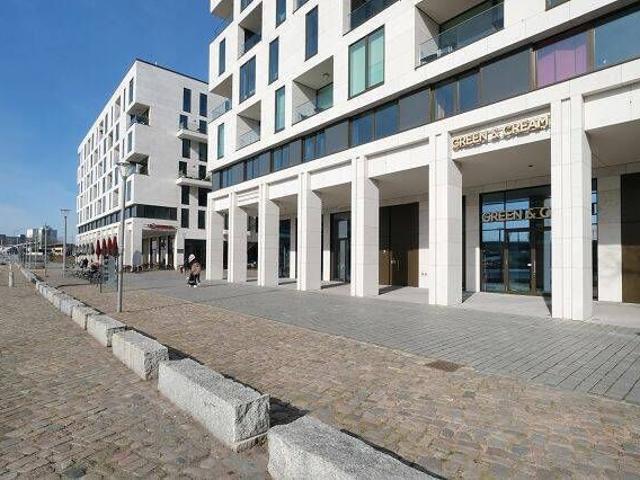 Wohnen mit traumhaftem Wasserblick in bester Lage