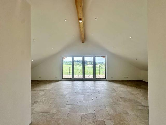 Wohnen mit traumhaften Blick 3 Zimmer in Pöcking