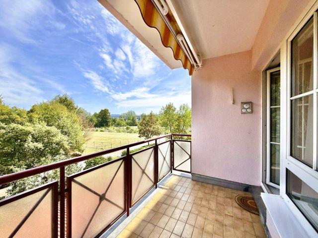 WOHNEN mit WEITBLICK | 2 Zimmer | ca. 55 m² WFL | Loggia | 2. Liftstock | PKW Stellplatz