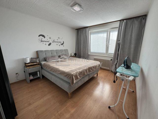 Wohnen mit Weitblick: 2 Zimmer, eigene Loggia
