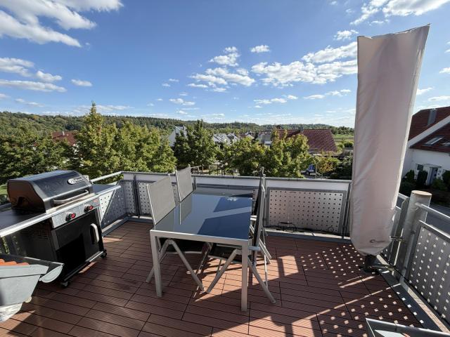 Maisonette mit Weitblick – 2 Balkone, Studio & Tiefgarage am ruhigen Ortsrand provisionsfrei