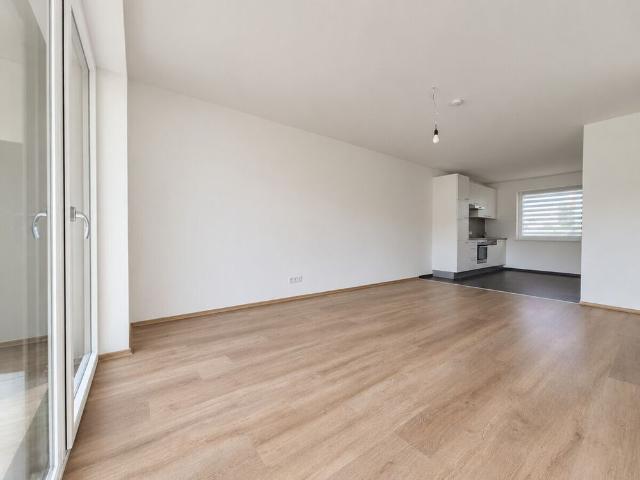 WOHNEN MIT WEITBLICK ATTRAKTIVE MIETWOHNUNG MIT GROßZÜGIGEM BALKON