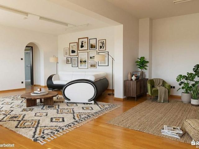 Wohnen mit Weitblick geräumige Wohnung in St.Martin Loggia und Tiefgarage!