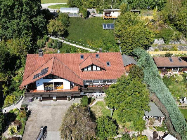 Wohnen mit Weitblick – großzügiges Anwesen auf drei Ebenen in besonderer Lage