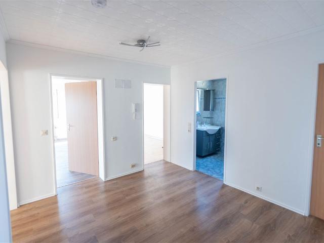 Wohnen mit Weitblick – Helle 3 Zimmer Wohnung in gepflegter Wohnanlage