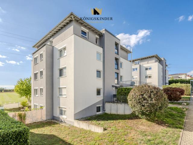 Wohnen mit Weitblick – Helle 3 Zimmer Wohnung in ruhiger Lage von Stuttgart Zuffenhausen