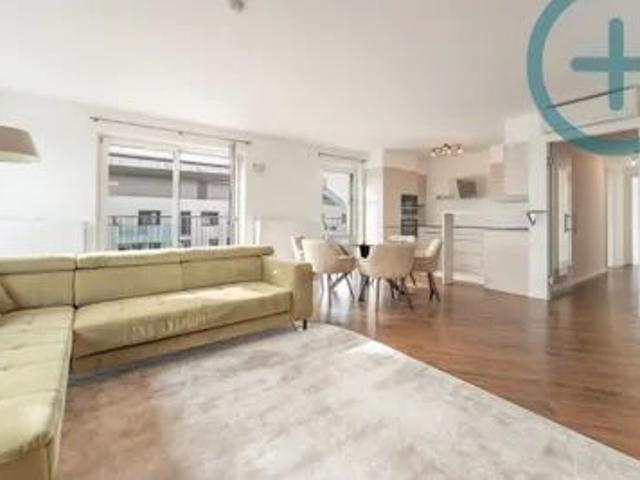 WOHNEN MIT WEITBLICK IM 6. STOCK | BALKON MIT PERGOLA