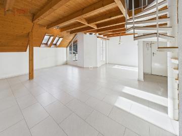 Wohnen mit Weitblick Maisonette mit Galerie u. grosszügigem Raumgefühl