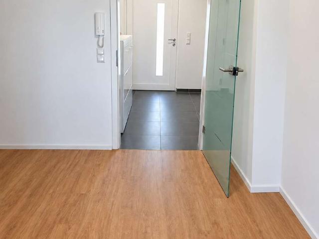Wohnen mit Weitblick – moderne Doppelhaushälfte mit 165 m², Garten und 2 Garagen bei Grafing