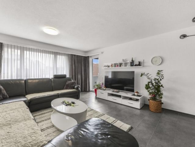Wohnen mit Wohlgefühl 4.5 Zimmer Wohnung an idealer Lage