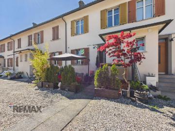 Wohnen nahe Bodensee: Attraktives Reihenhaus in Hard