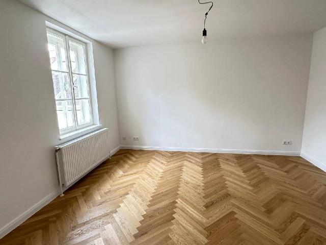 Wohnen nahe der Mariahilfer Straße: 1 Zimmer Wohnung im Erstbezug nach Generalsanierung