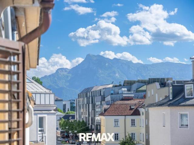 Wohnen nahe der Salzach 4 Zimmer Wohnung mit zwei Balkonen in Salzburg
