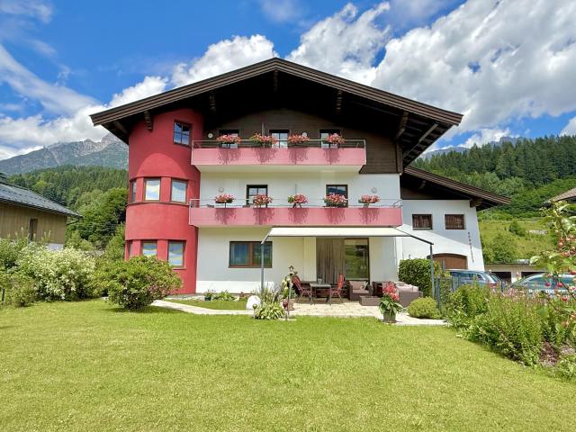 Wohnen & profitieren: Charmantes Apartmenthaus im Herzen von Leogang
