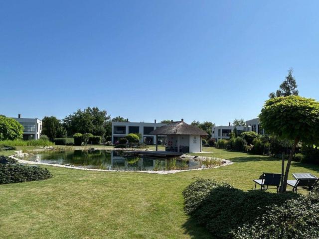 Wohnen wo andere Urlaub machen,das Chalet am Golfplatz unmittelbar neben der Therme Lutzmannsburg
