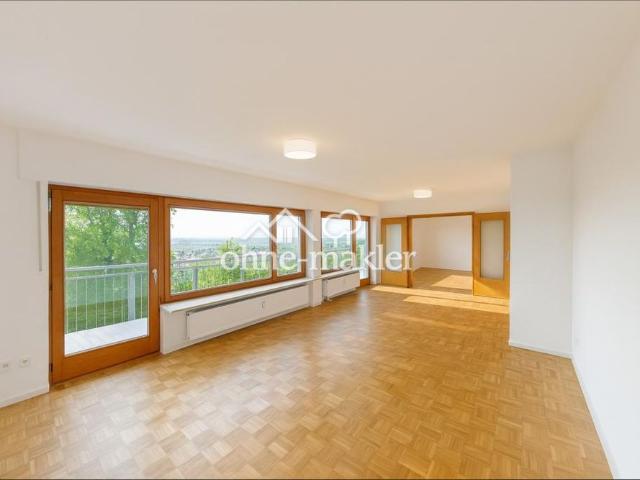 Wohnen wie im eigenen Haus: 6,5 Zi. Maisonette, 195 m² mit Weitblick, ruhige Waldrandlage in Leimen