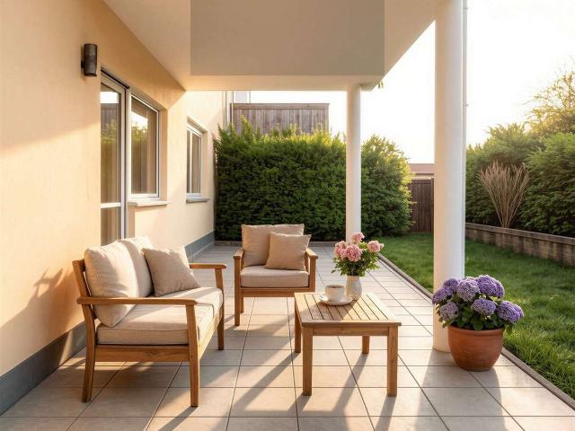 Wohnen wie im eigenen Haus – Gartenwohnung mit Terrasse & Doppelgarage in Kieselbronn