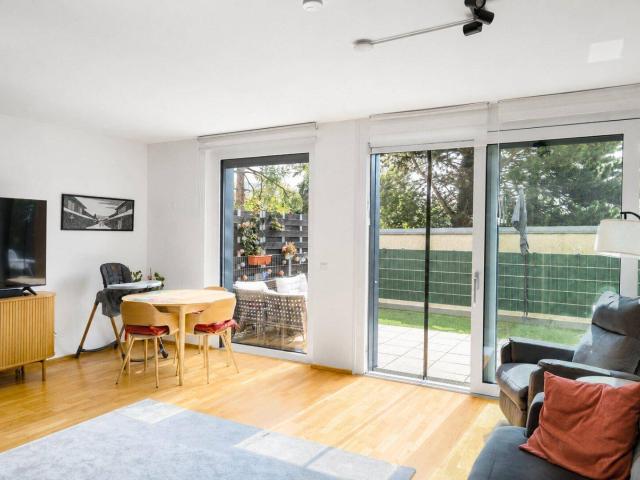 Wohnen wie im eigenen Haus – moderne 3 Zimmer Maisonette mit Eigengarten & Terrasse