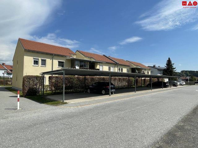 Wohnen wie im Reihenhaus, Erdgeschoß mit 10 m² Terrasse, unmöbliert!