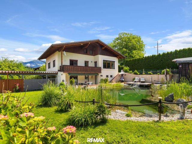 Wohnen wie im Urlaub – Gepflegtes Wohnhaus mit Naturschwimmteich in Baldramsdorf