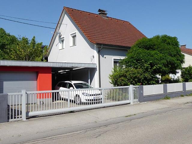 Wohnen wie im Urlaub mit Pool & Jacuzzi