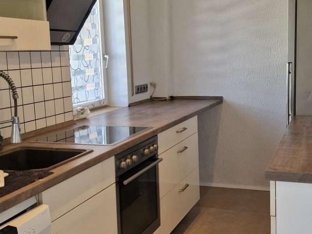 Wohnen wie in eigenen Haus 3 Zimmer Terrasse + balkon zu vermieten
