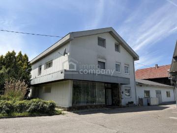 Wohnen und Arbeiten an einem Ort – Großflächiges Zweifamilienhaus in Pichl bei Wels!