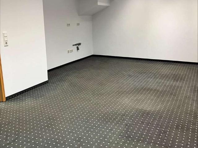 Wohnen und Arbeiten ! Büro Nutzung 2 Zimmer Wohnung