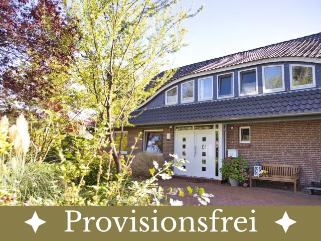 Wohnen und Arbeiten: Haus mit Praxis auf ca. 2400qm Grundstück