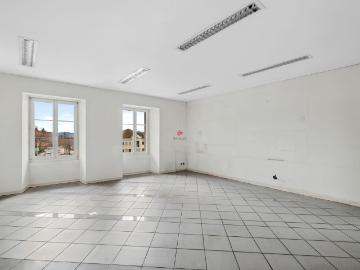 Wohnen und Arbeiten über den malerischen Dächern der Altstadt