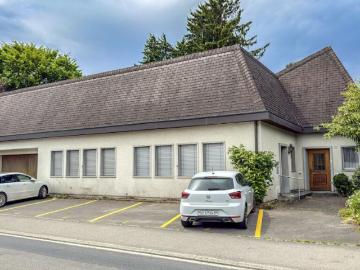 Wohnen und Arbeiten unter einem Dach: Grosszügige 11.5 Zimmer Liegenschaft in Langenthal
