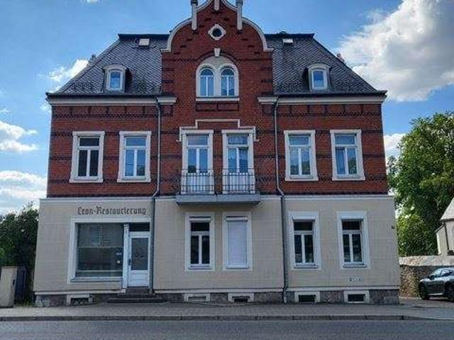 Wohnen und Geschäft verbinden! Repräsentatives Mehrfamilienhaus mit Remise und Werkstatt!