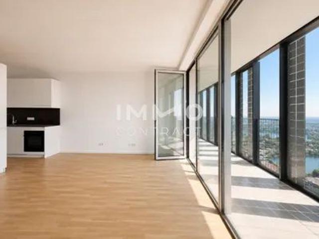 Wohnen über Wien: U1 Donauinsel DC2 Tower 37. Etage