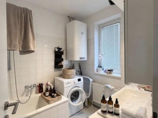 Wohnen über den Dächern – 2 Zimmer DACHGESCHOSSWOHNUNG mit großzügiger Loggia in Linz Kleinmünchen! ACHTUNG die Wohnung wird noch saniert! Bezug ab 01. Dezember 2026!