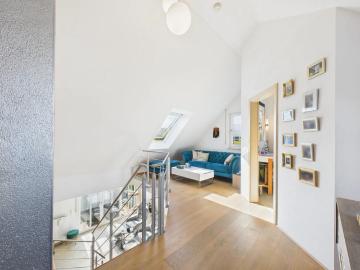 Wohnen über den Dächern Wendelsteins – Tolle Maisonette mit Dachterrasse und Tiefgarage zur Miete!
