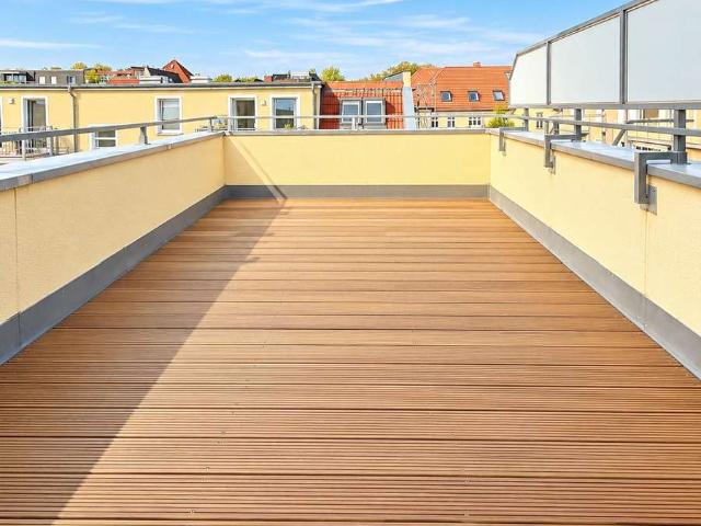 Wohnen über den Dächern Attraktive Dachgeschosswohnung in Stadtfeld Ost